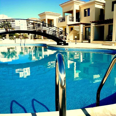 Faros Beach B101 Apartment Kato Paphos Apartment Paphos