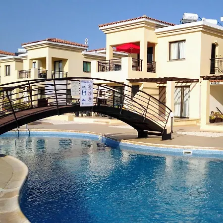 Apartment Faros Beach B101 Apartment Kato Paphos *